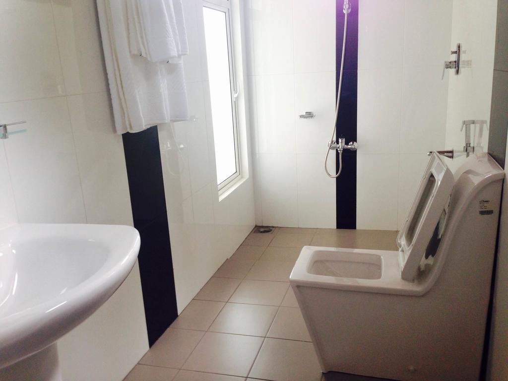Vin Roma Inn Kandy Exteriör bild